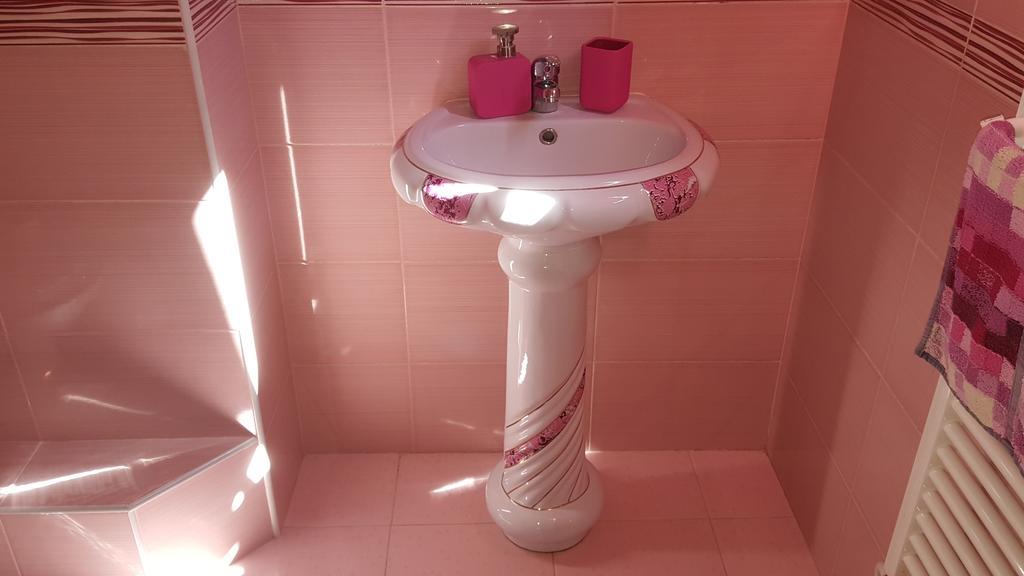 Guesthouse Jasmin Sapareva Banya Buitenkant foto